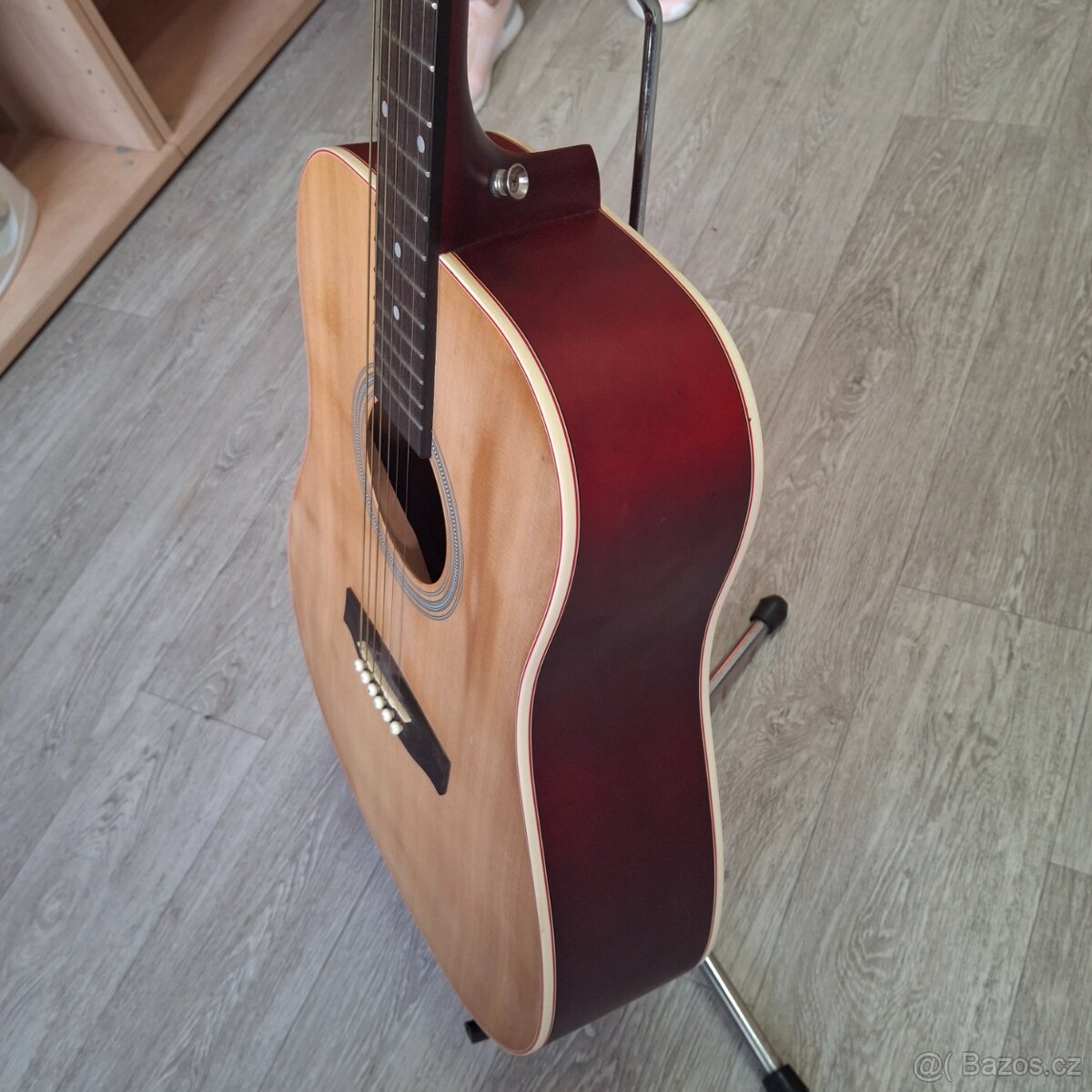 Akustická kytara Custom