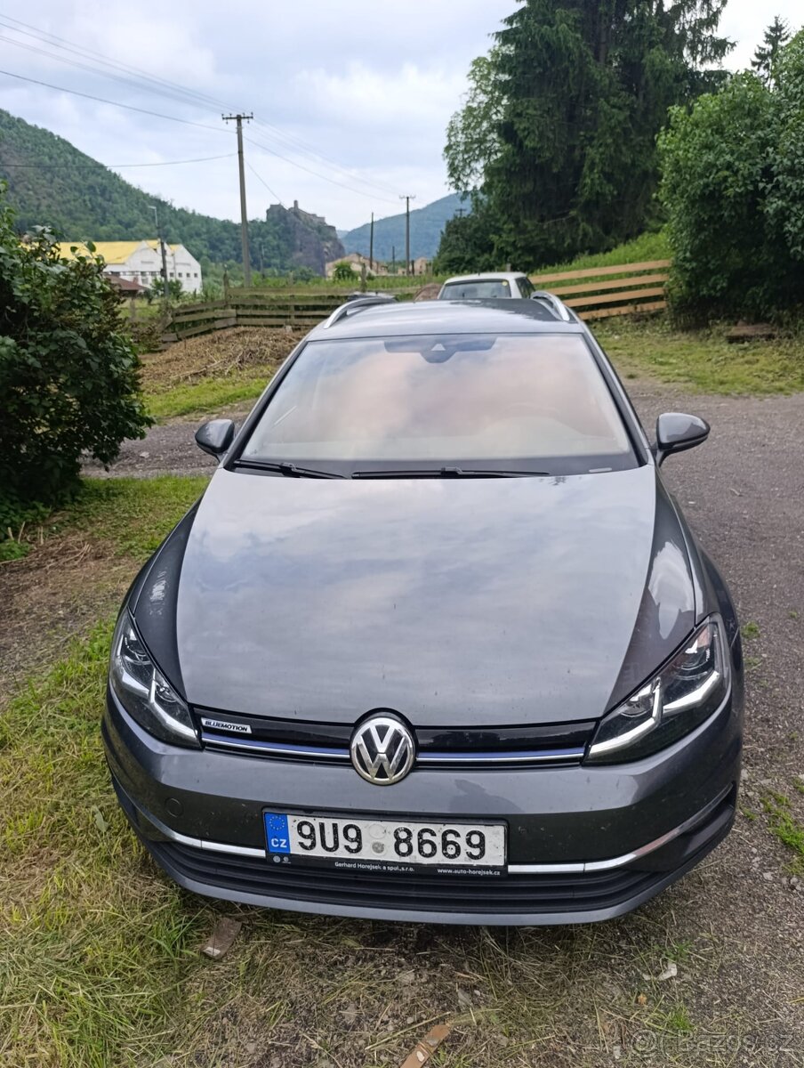 VW Golf Kombi 1.6 CNG/Benzín DSG, 96 kW ,2019 , ČR,DPH