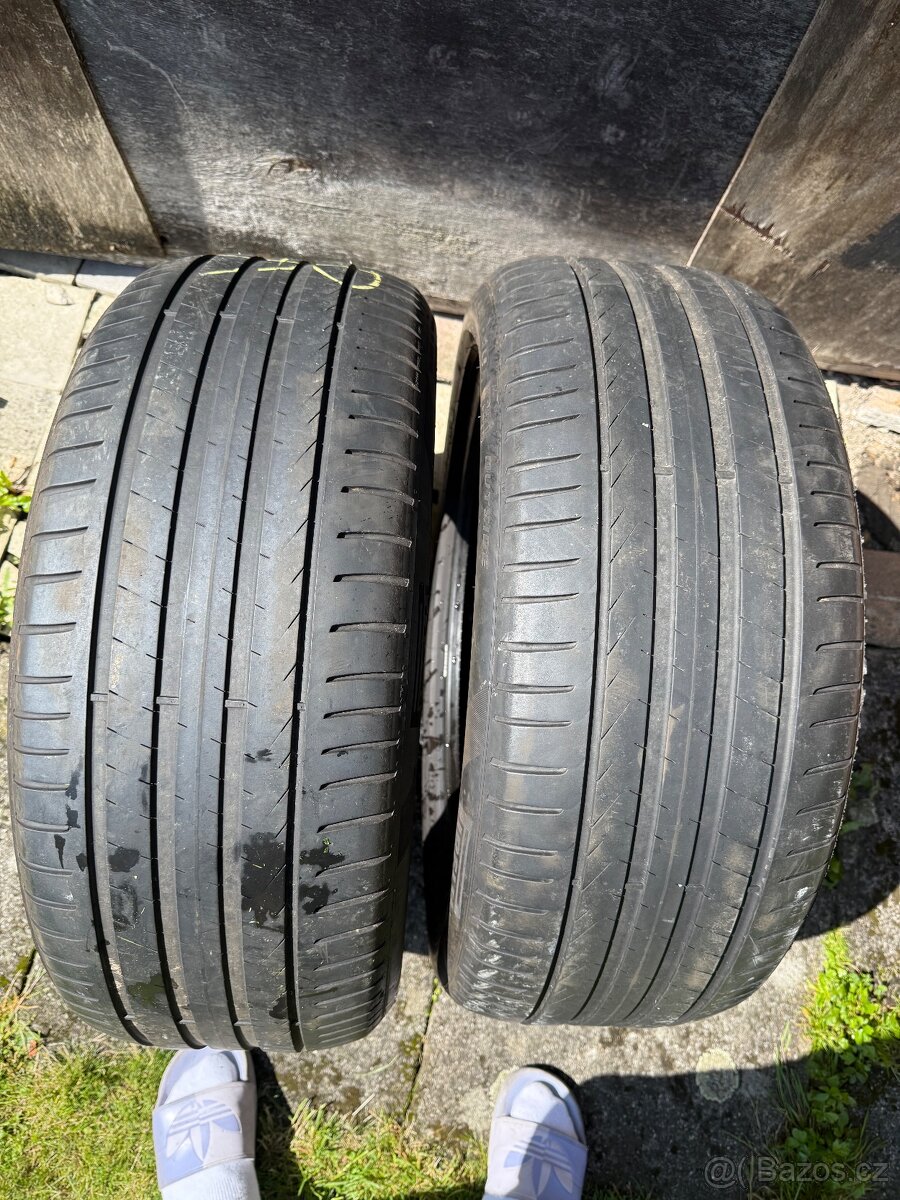 Pirelli SCORPION s-i (Seal Inside) 255/45 R19 V100 ☀