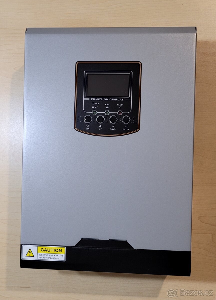 Hybridní měnič solární inverter 2kW