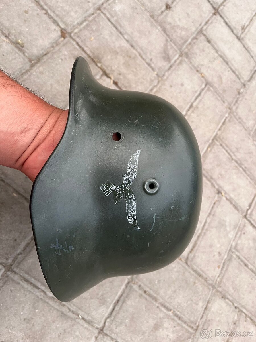 Německá helma m40