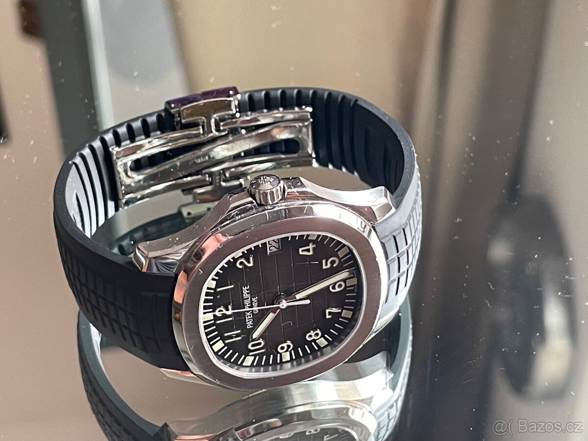 Patek Philippe Aquanaut 5167A-001