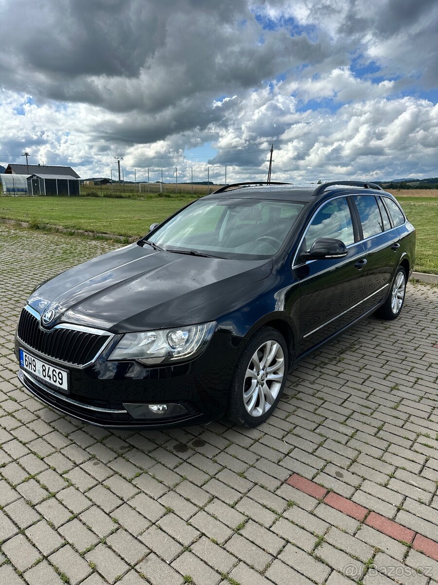 ŠKODA SUPERB II FACELIFT 2014 2.0 TDI DSG XENONY, LED