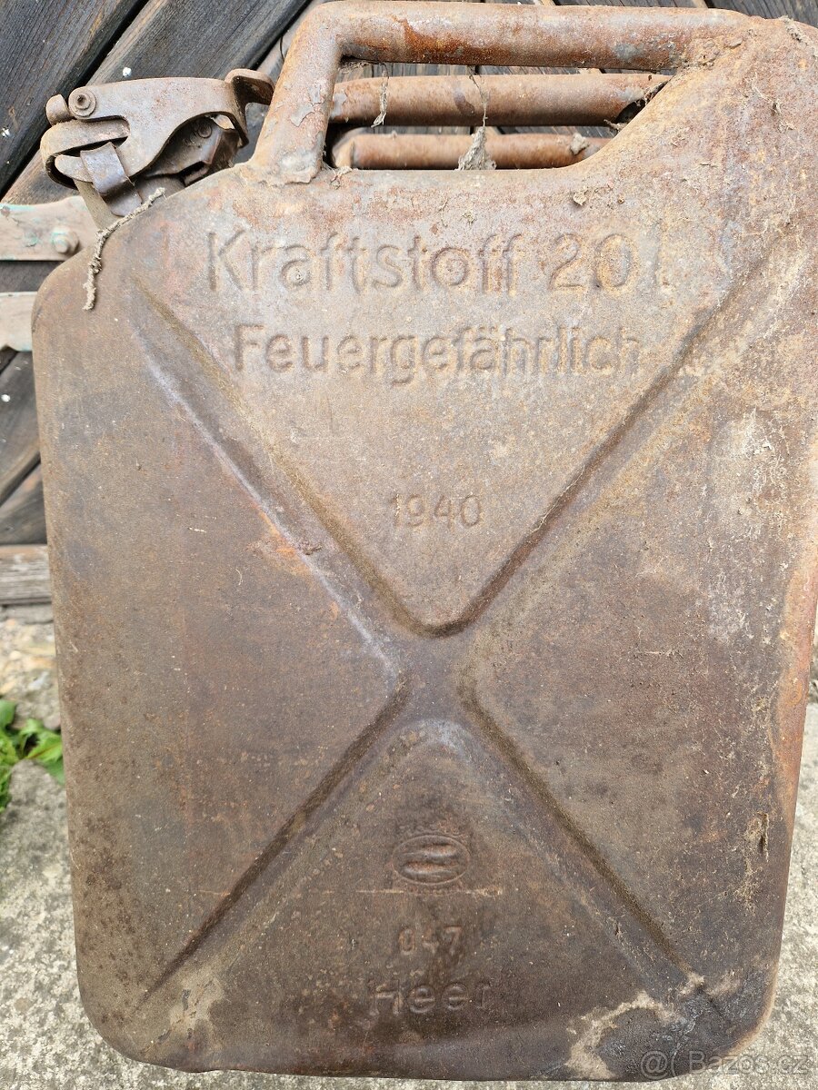 Německý kanystr.
