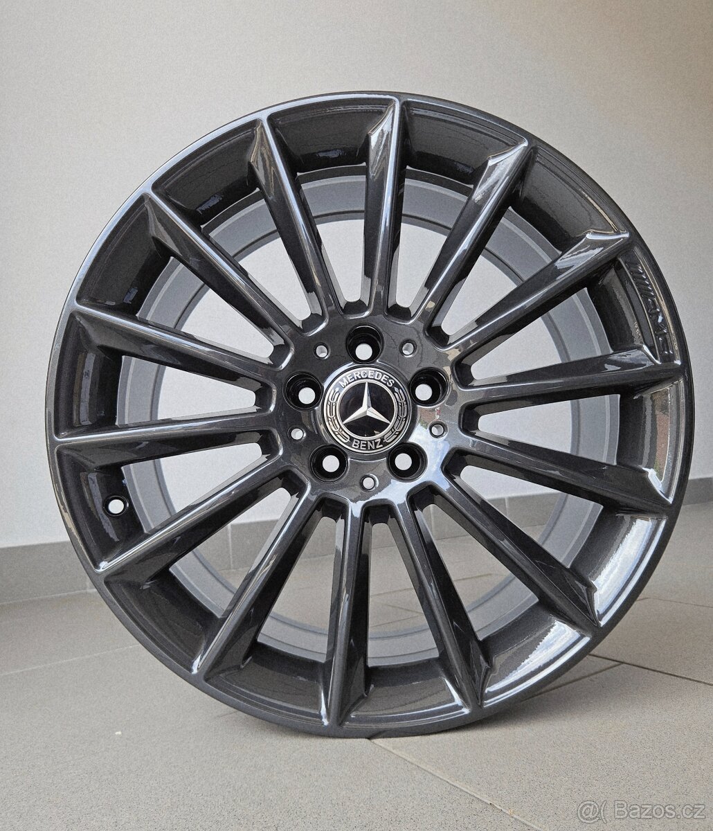 Orig. Mercedes AMG 19" - Nové