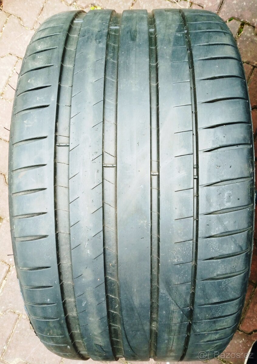 Pneu Michelin Pilot Sport 4 S 305/30/21 2 ks