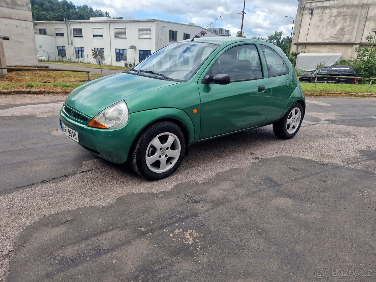 Ford ka najeto pouze 48tiklimatizace, el okna, cozvaci sen