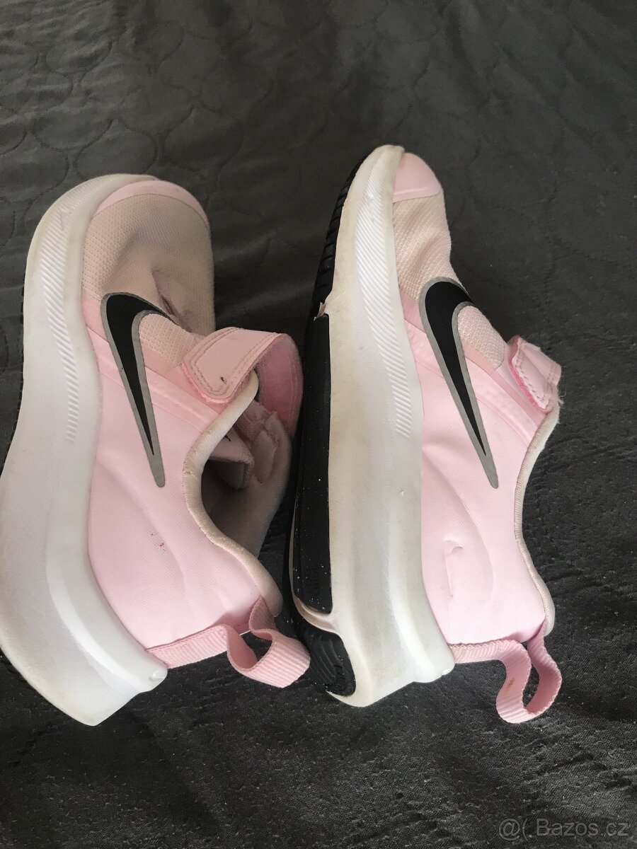 Dětské boty NIKE STAR RUNNER 3 velikost 33
