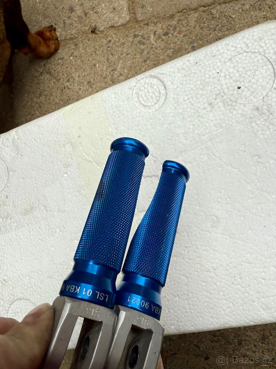 stupačky CNC
