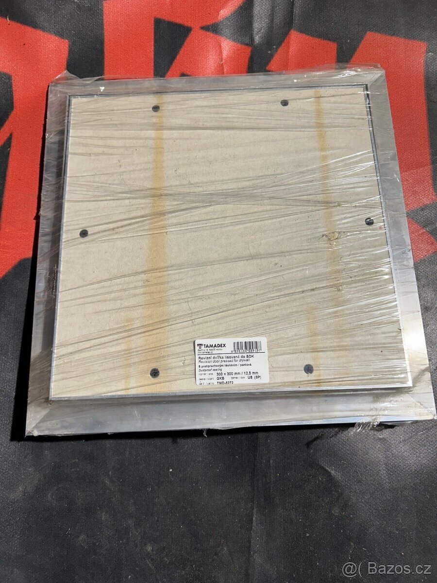 Dvířka sdk 30 na 30 s těsněnim