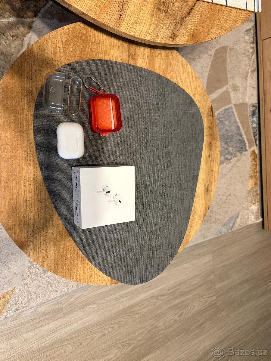Prodám AirPods 2 generace jako nový