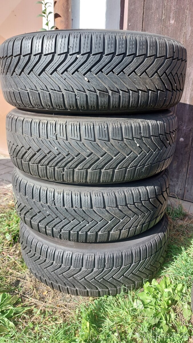 Kola zimní 15", orig. OPEL, rozteč 5x110mm, pneu 195/65/15