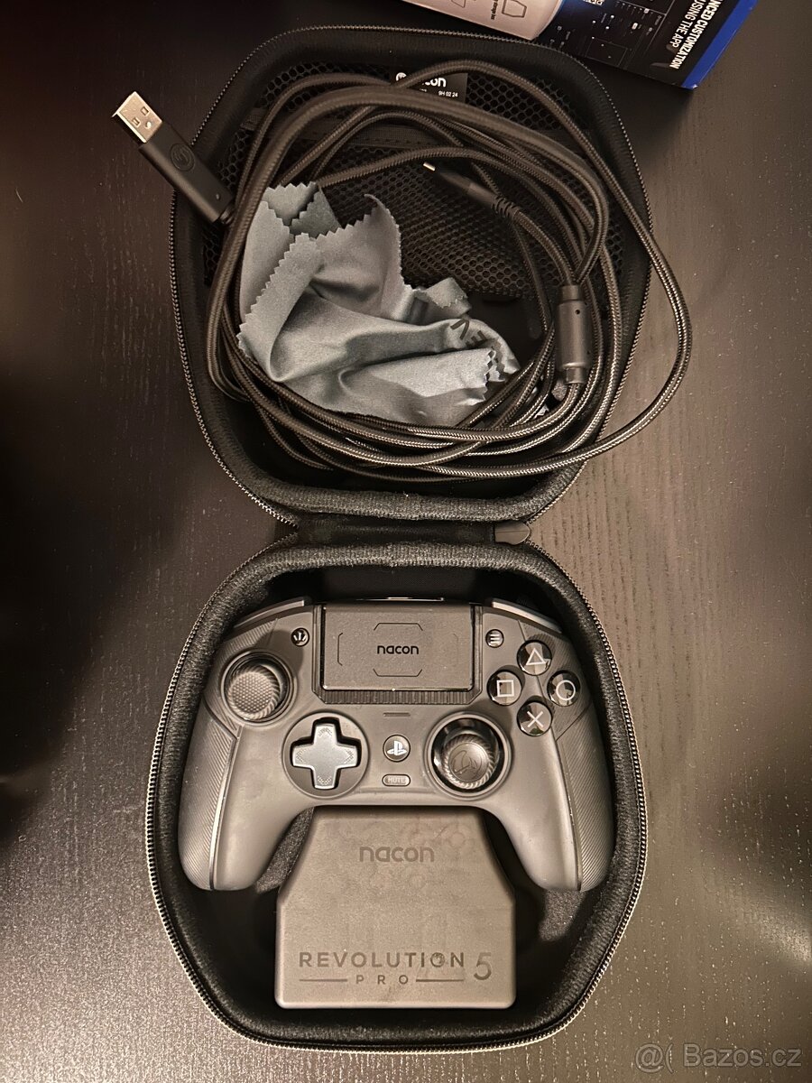 Nacon Revolution 5 Pro