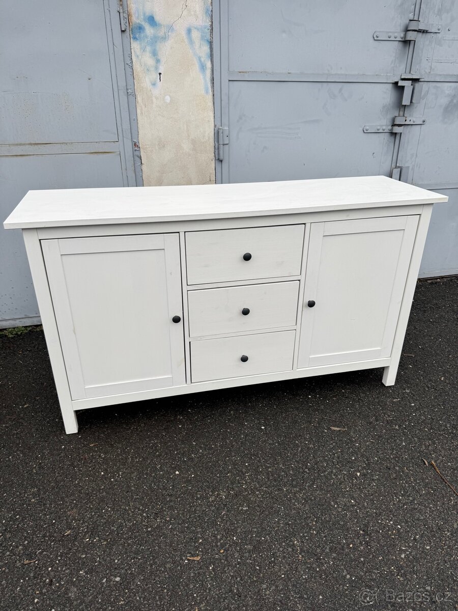 Příborník Ikea Hemnes