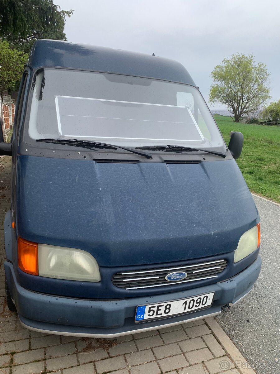 Ford Tranzit obytná dodávka