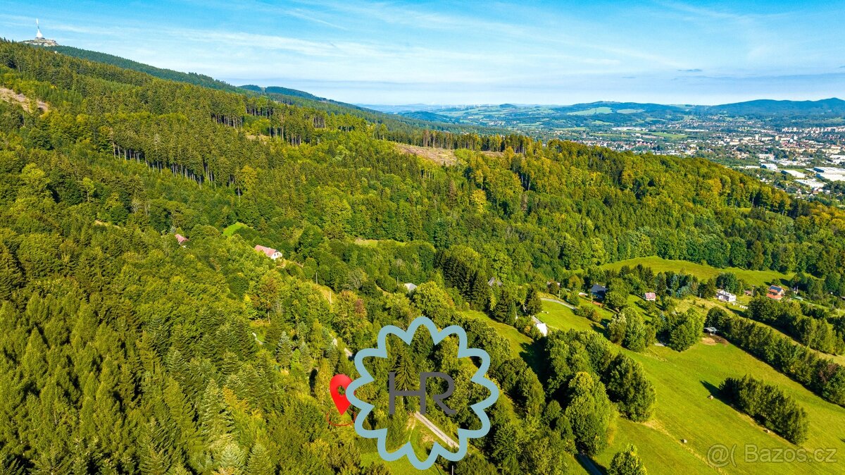 Prodej stavební pozemek u Ještědu Liberec - Hluboká (1147m2)