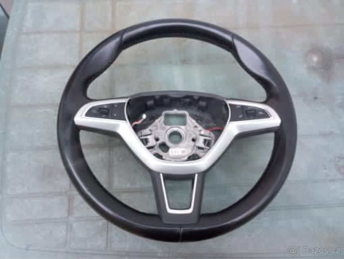 Multifunkční volant s pádly Škoda