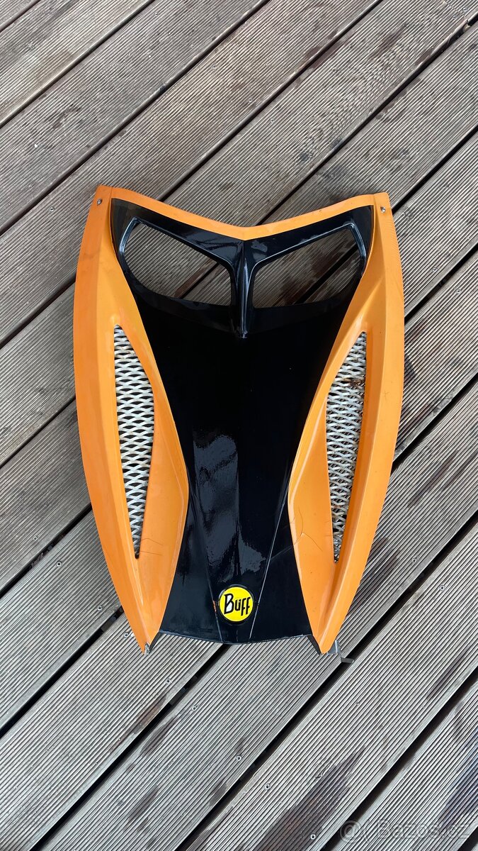 Kapota Ski-Doo MXZ, Summit