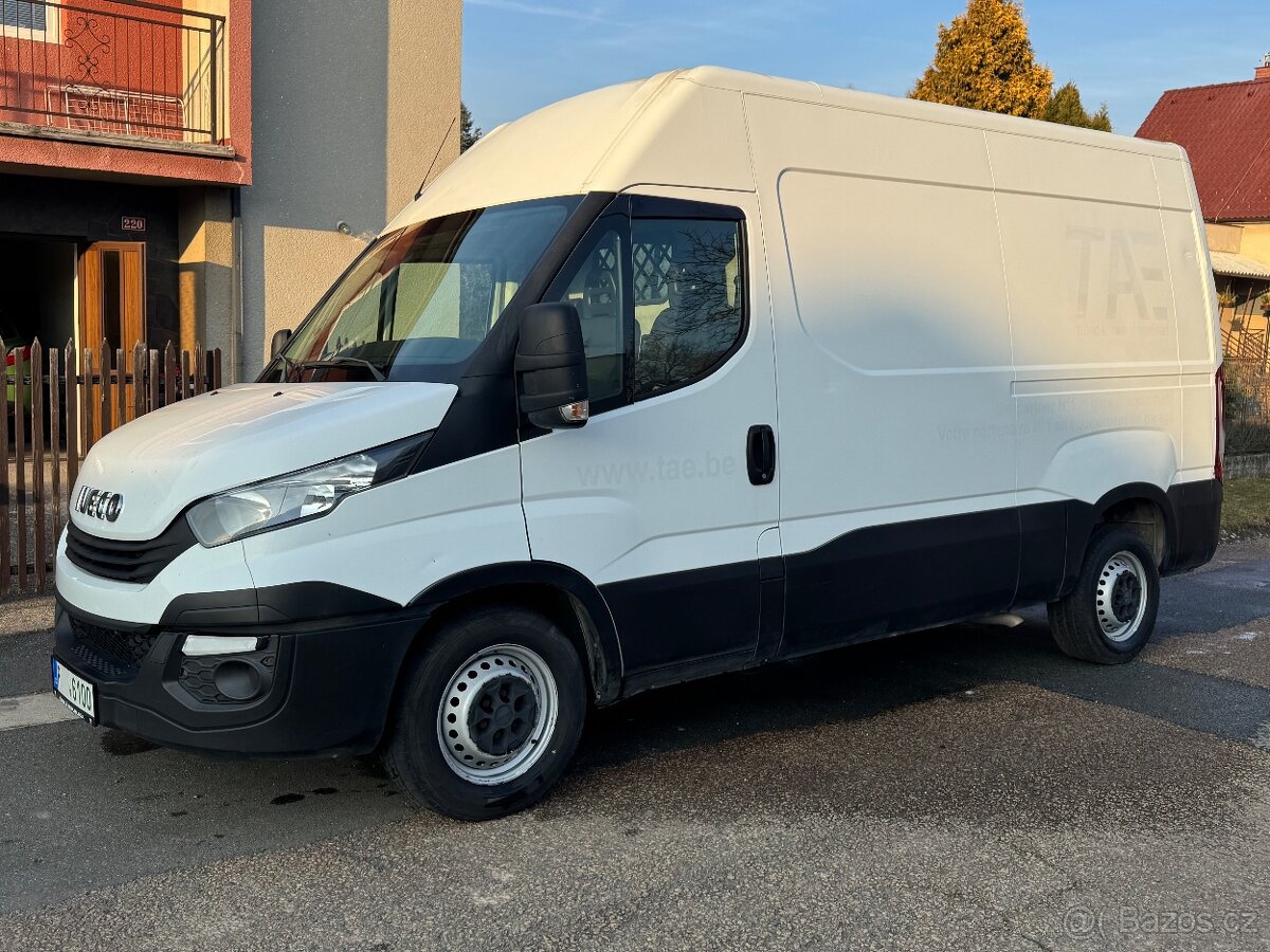 IVECO DAILY L2H2 35S180 3.0HPI S HYDRAULICKÝM ČELEM