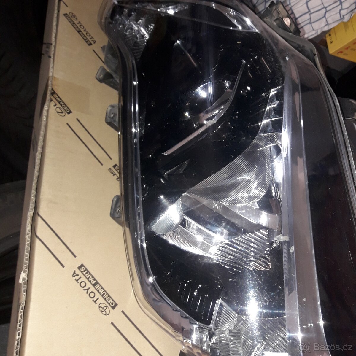 Levé světlo na Toyota LandCruiser