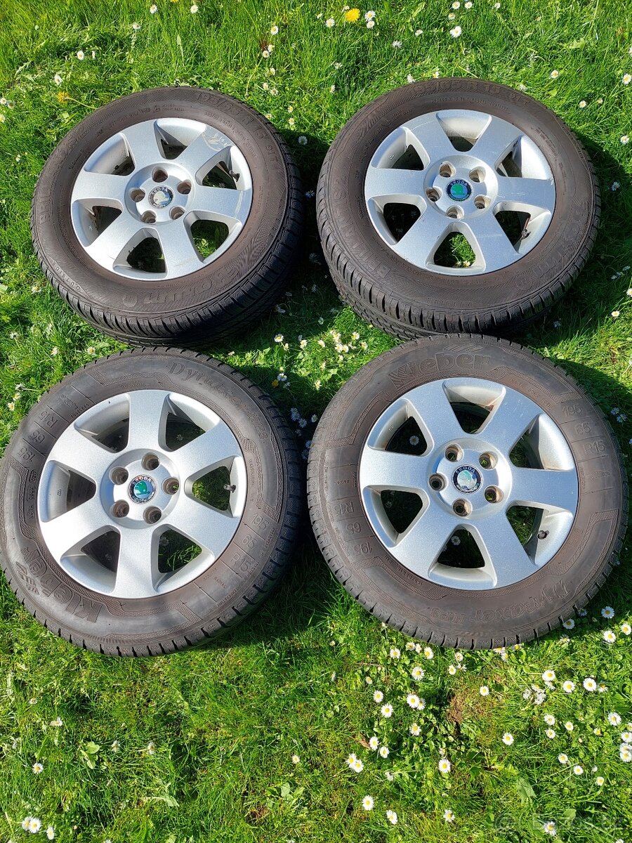 Letních Sada ALU kol Škoda Octavia 15" 1Z0601025K
