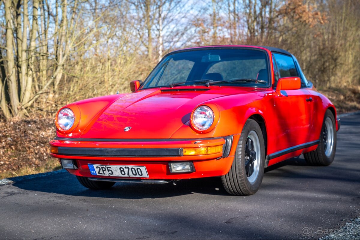 Porsche 911 1984 Targa BEZ KOROZE