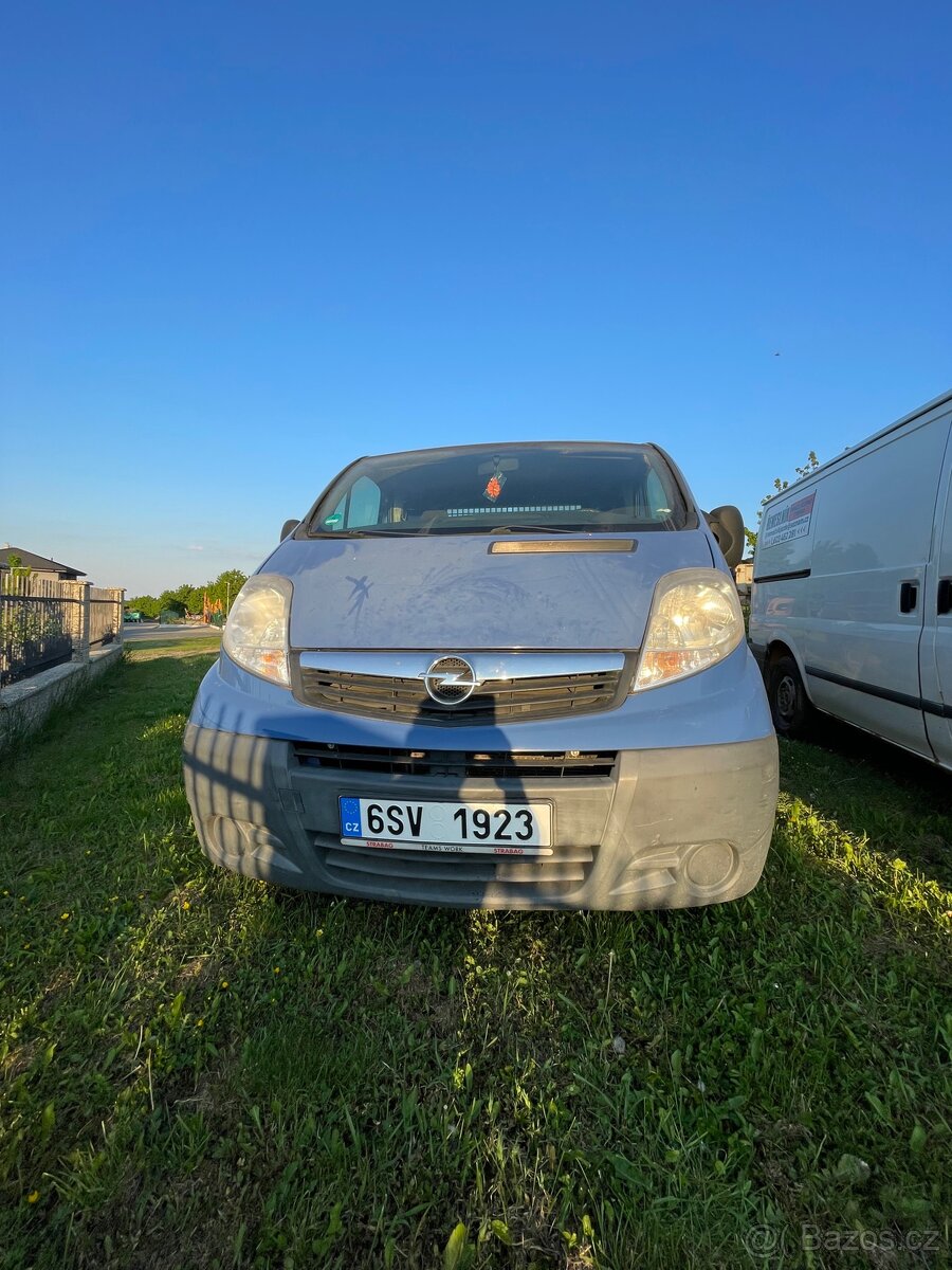 Opěl Vivaro