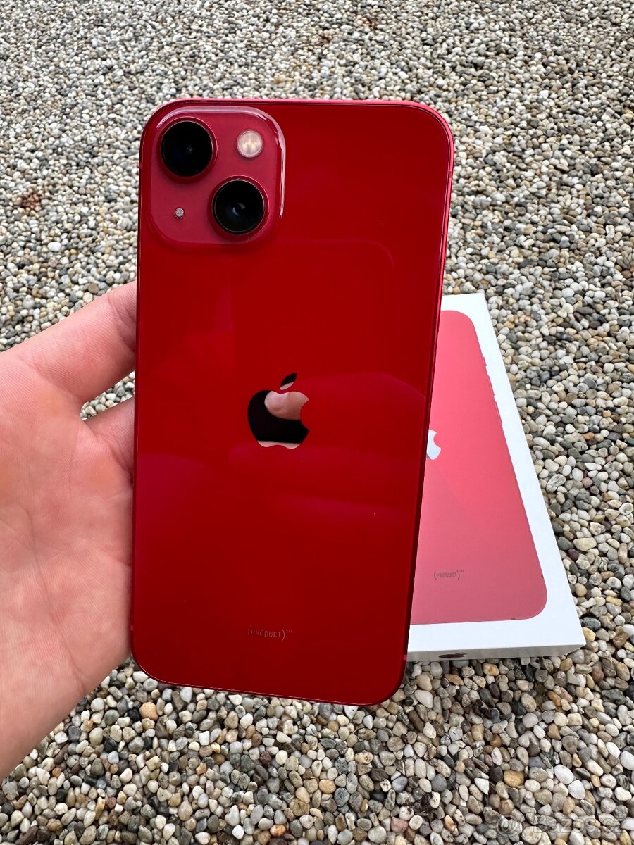iPhone 13 - baterie 100%