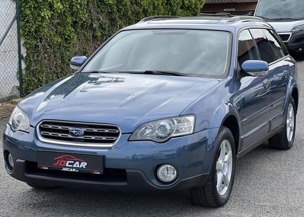 Subaru Outback 2.5i PANORAMA KOUPENO V ČR manuál 121 kw