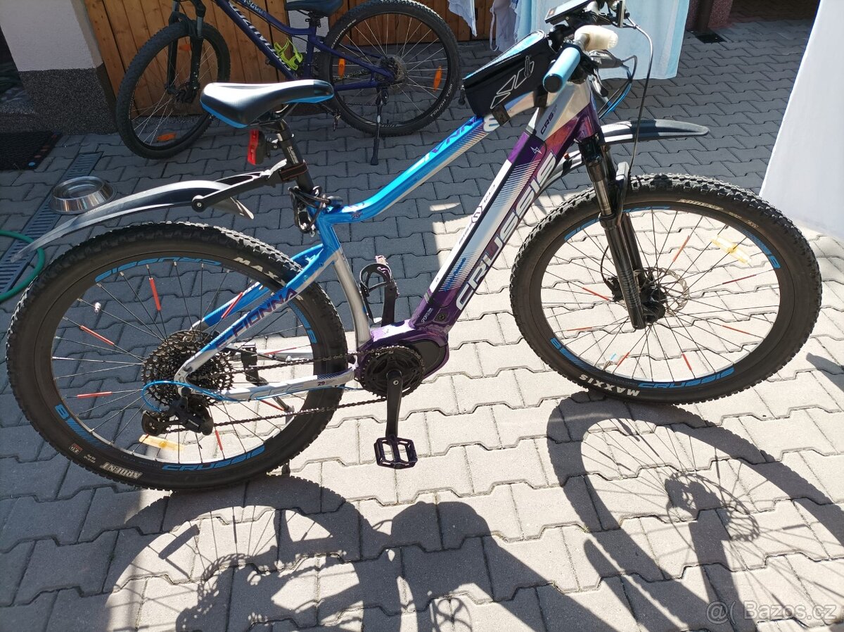 Prodám elektrokolo Crussis 19"
