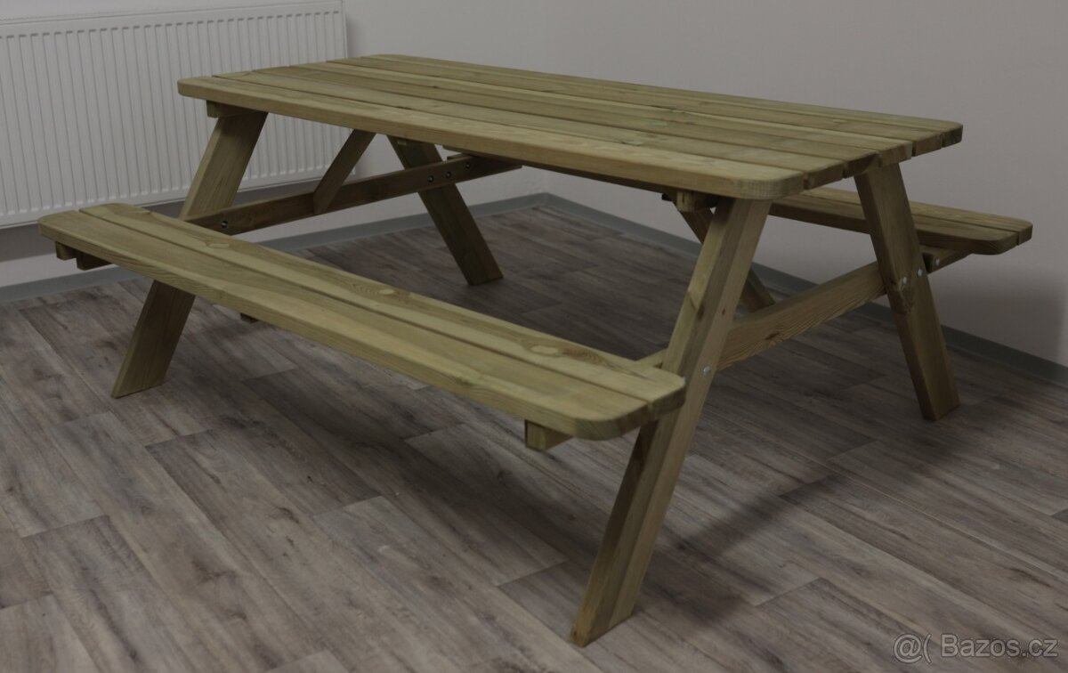 dřevěný zahradní nábytek pivní set hranatý