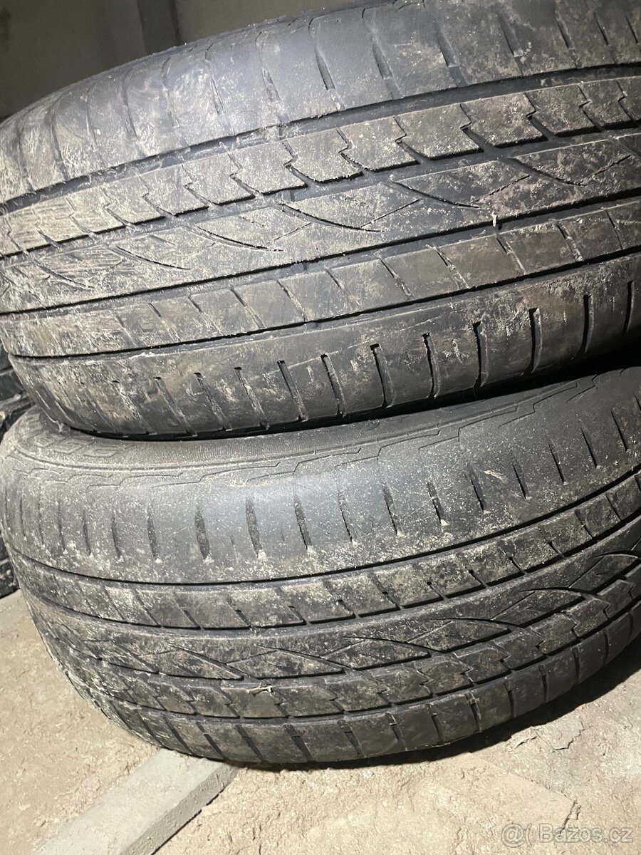 Letni pneu 255/50 r19
