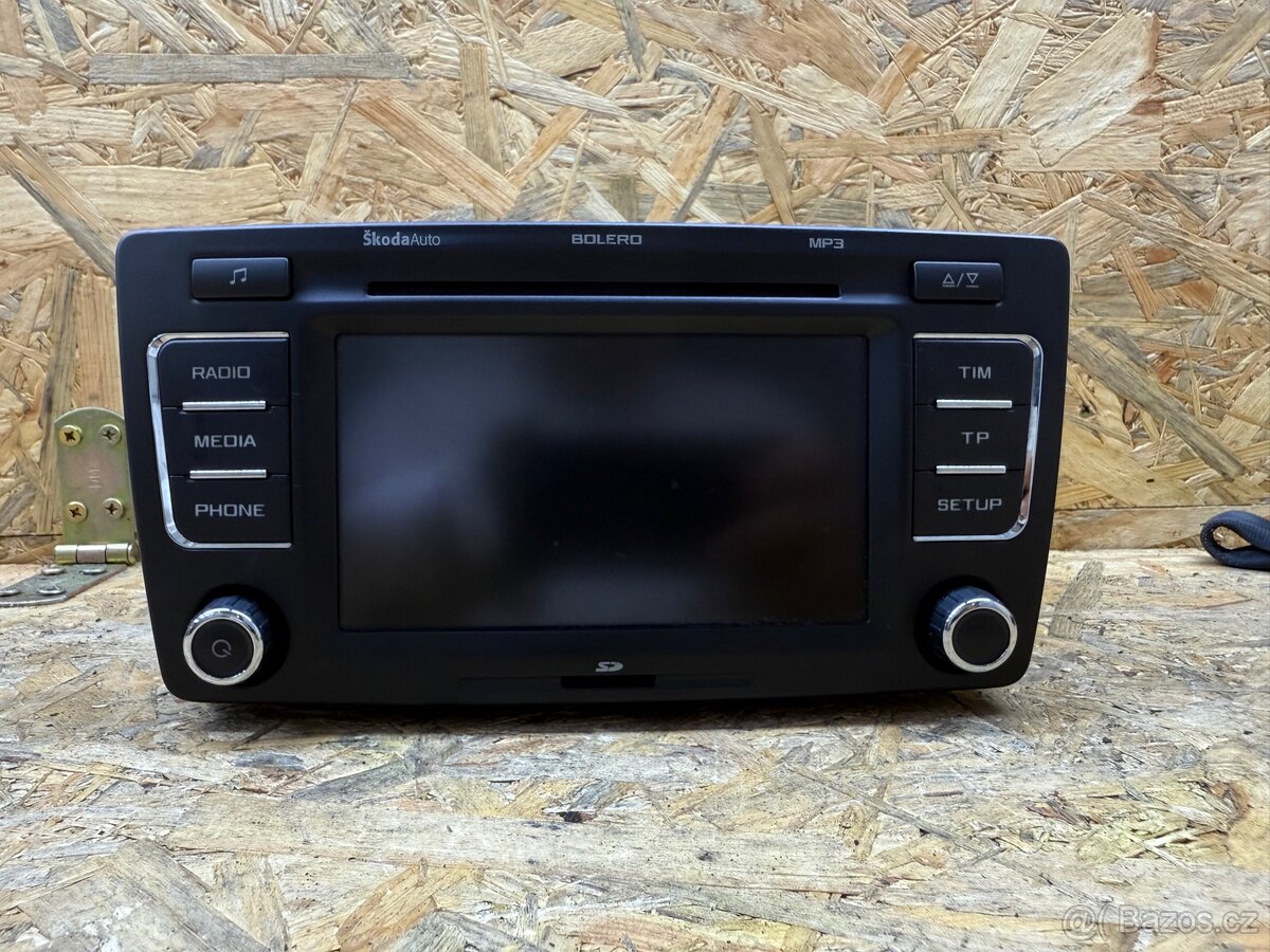 Autorádio Škoda Bolero mp3