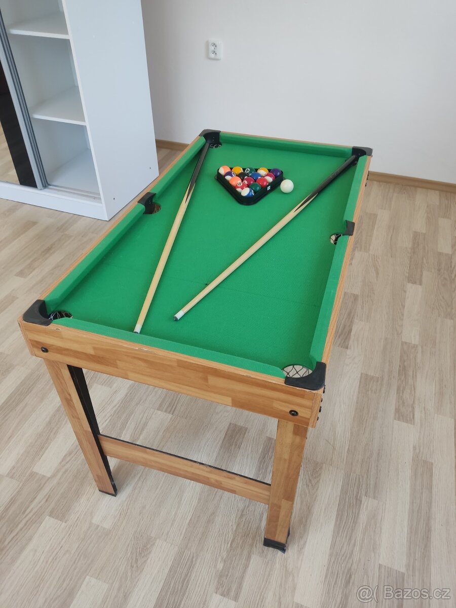 Mini fotbálek - kulečník, boxovací pytel, vzdušný hokej