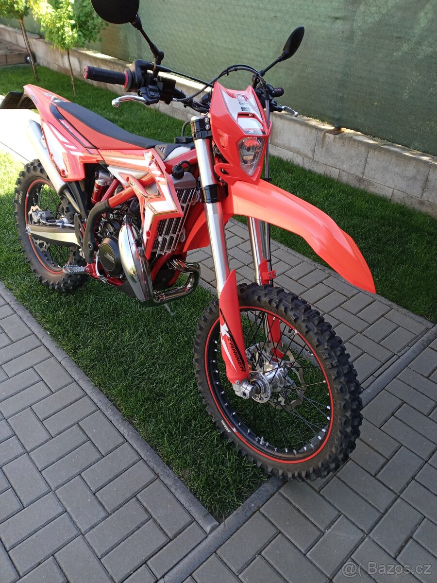 Beta 300 Xtrainer 2T MY24
