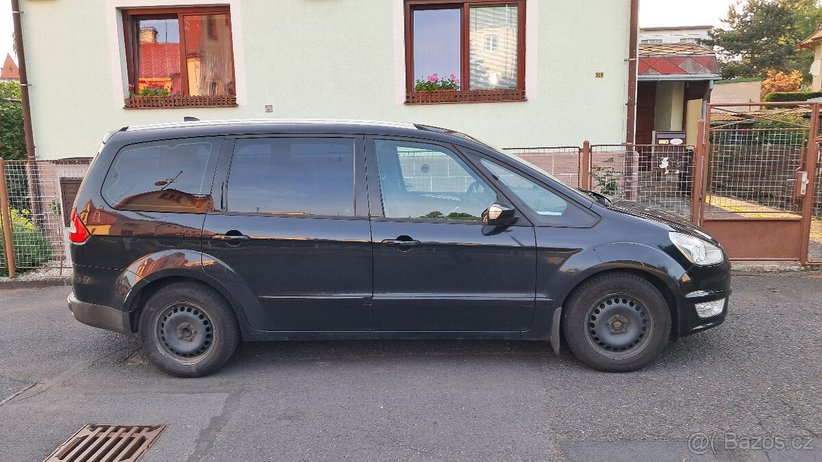 Prodám Ford Galaxy – spolehlivý rodinný vůz