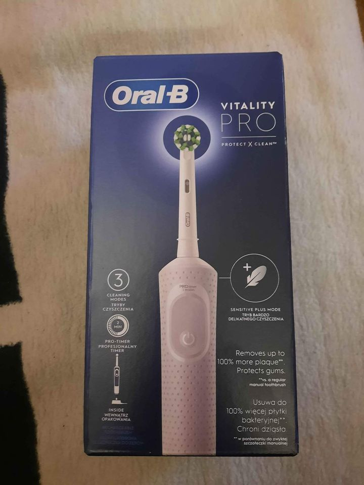 Zubní kartáček Oral-B Vitality PRO