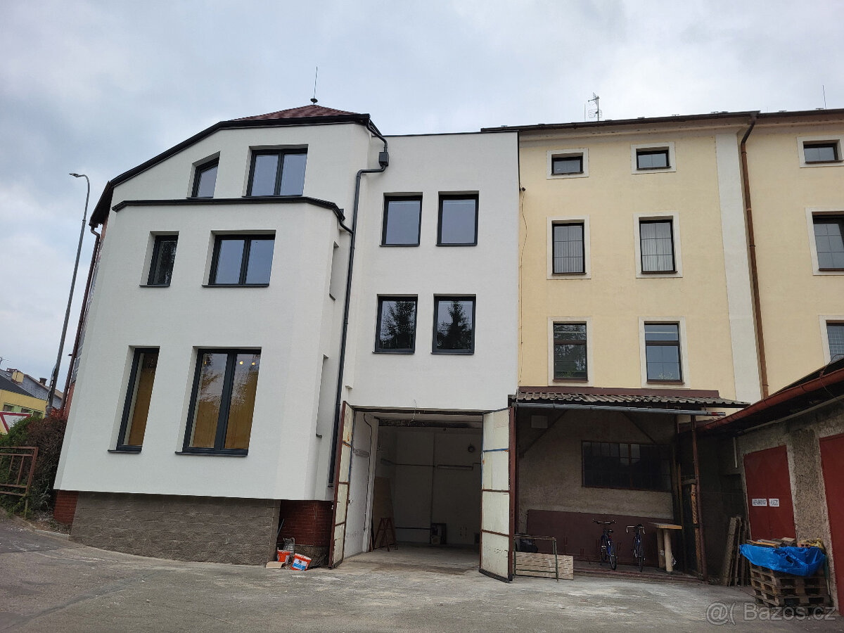 Pronájem skladu nebo provozovny - Choceň