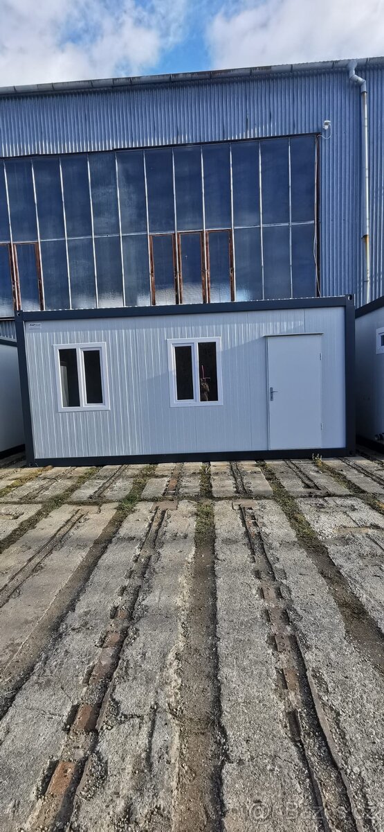 Obytný kontejner PMP o rozměru 2,4 x 6 m