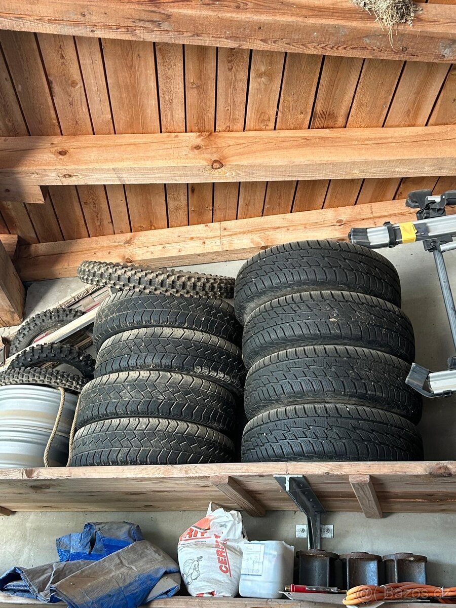 Zimní pneu na Suzuki Samurai