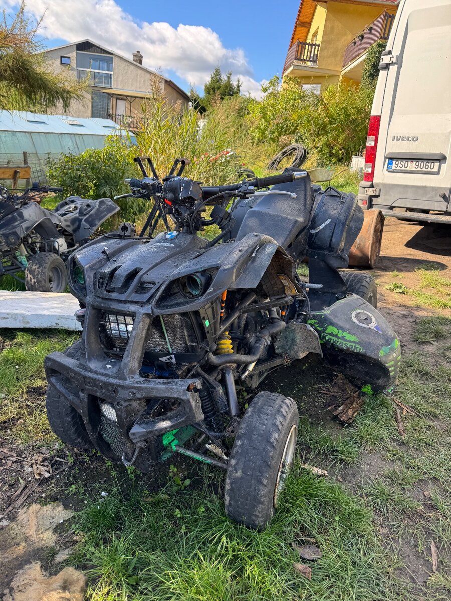 Čtyřkolka kawasaki ninja zx 750 ccm 121hp