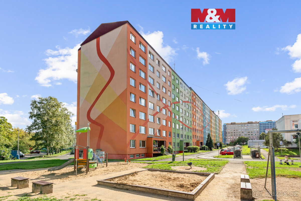 Prodej bytu 3+1, 67 m², Teplice, ul. Rovná