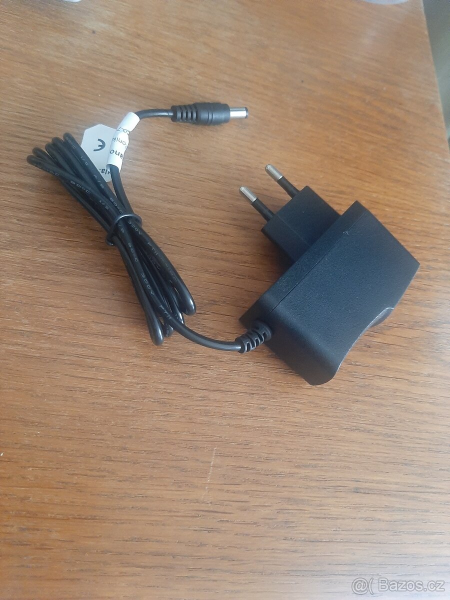 Nabíječka 5V/2A/5.5 ABCV