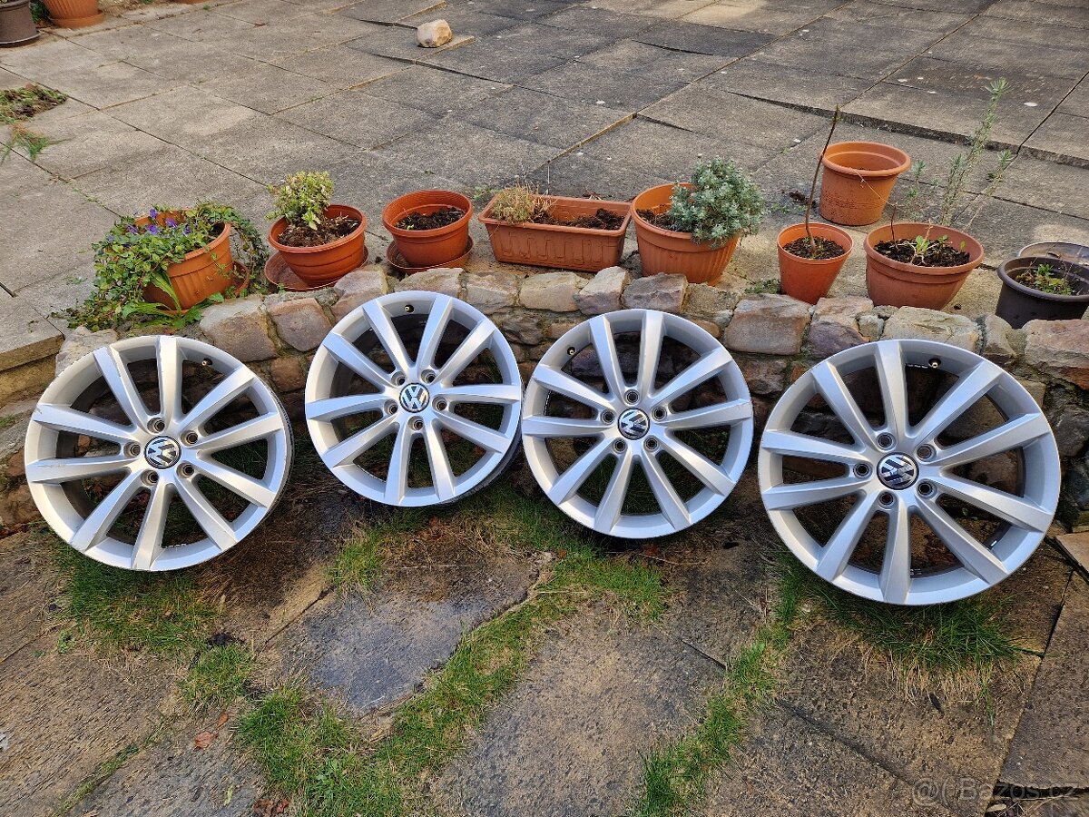 Alu kola VW Passat 4x