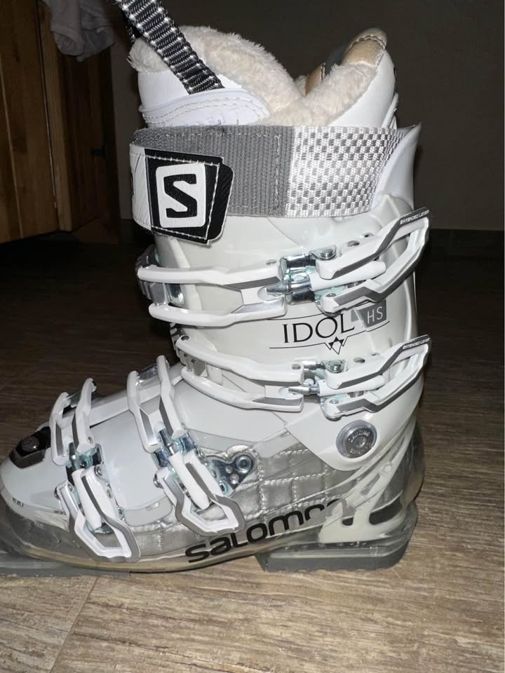 Dámské lyžáky salomon idol hs vel. 39-40 (25)