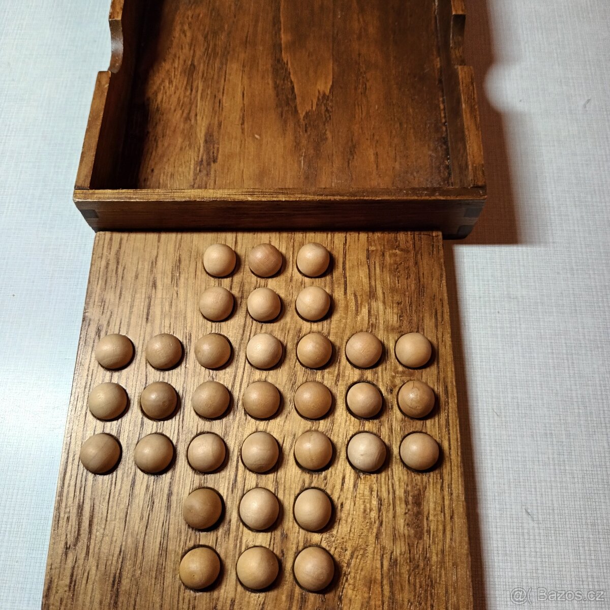 Dřevěná hra Solitér-Hlavolam