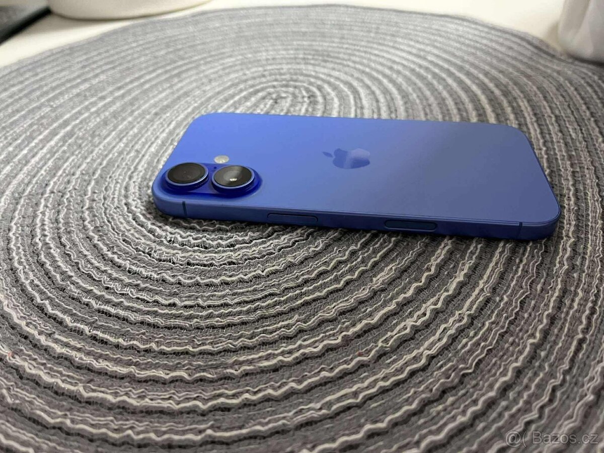 Vyměním svůj iPhone 16 BLUE