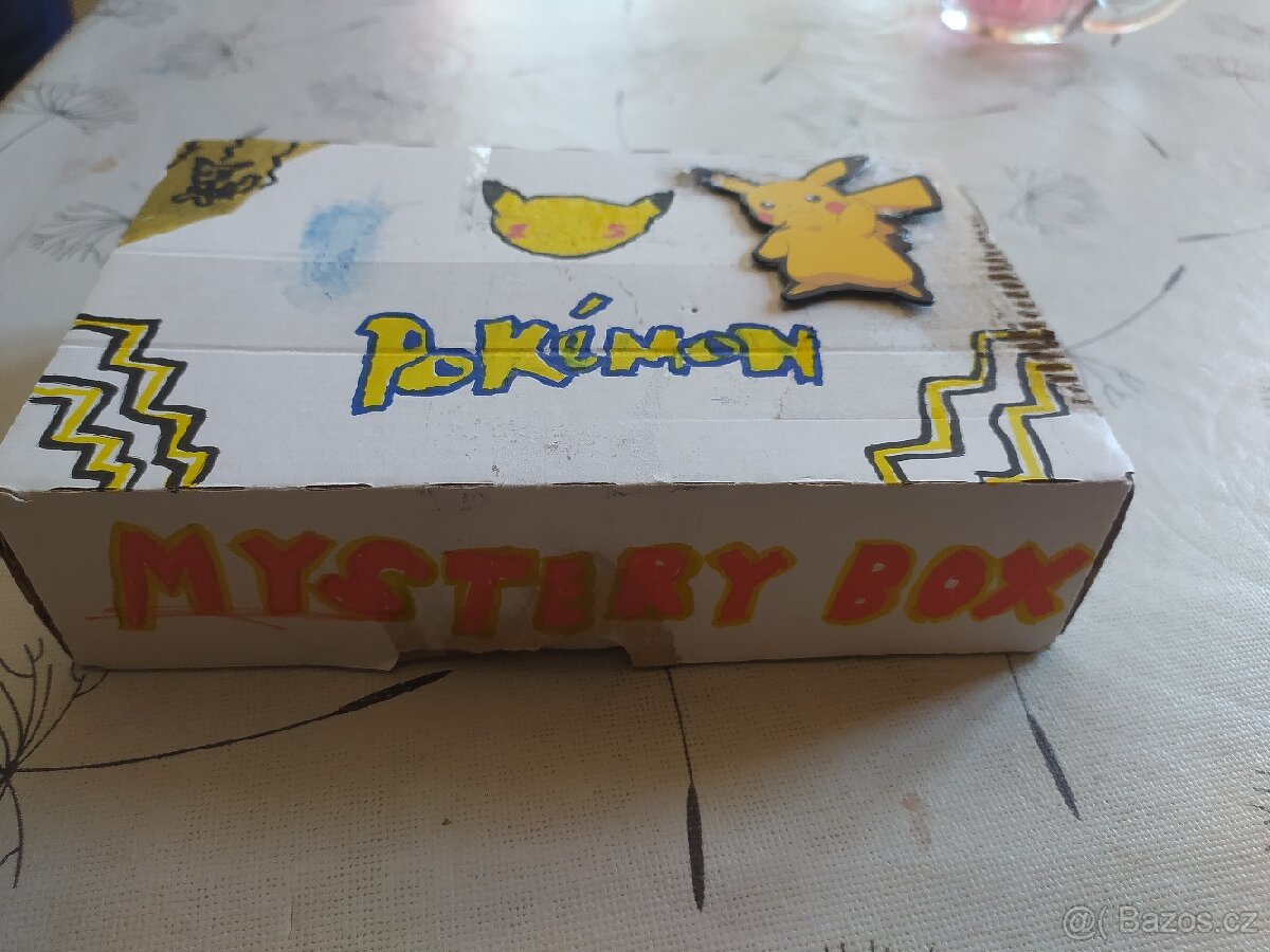Pokémon mystery box -originál