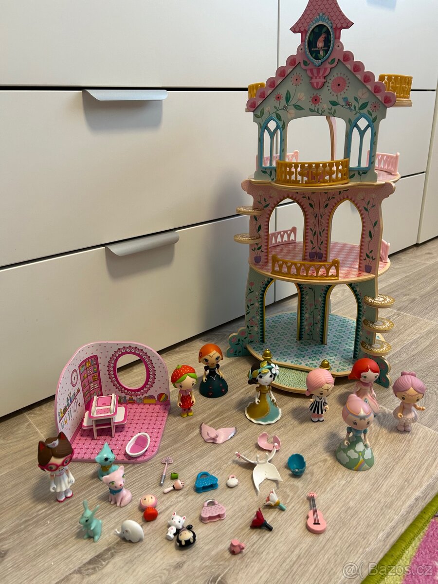 Djeco Arty Toys Sada princezen a domeček