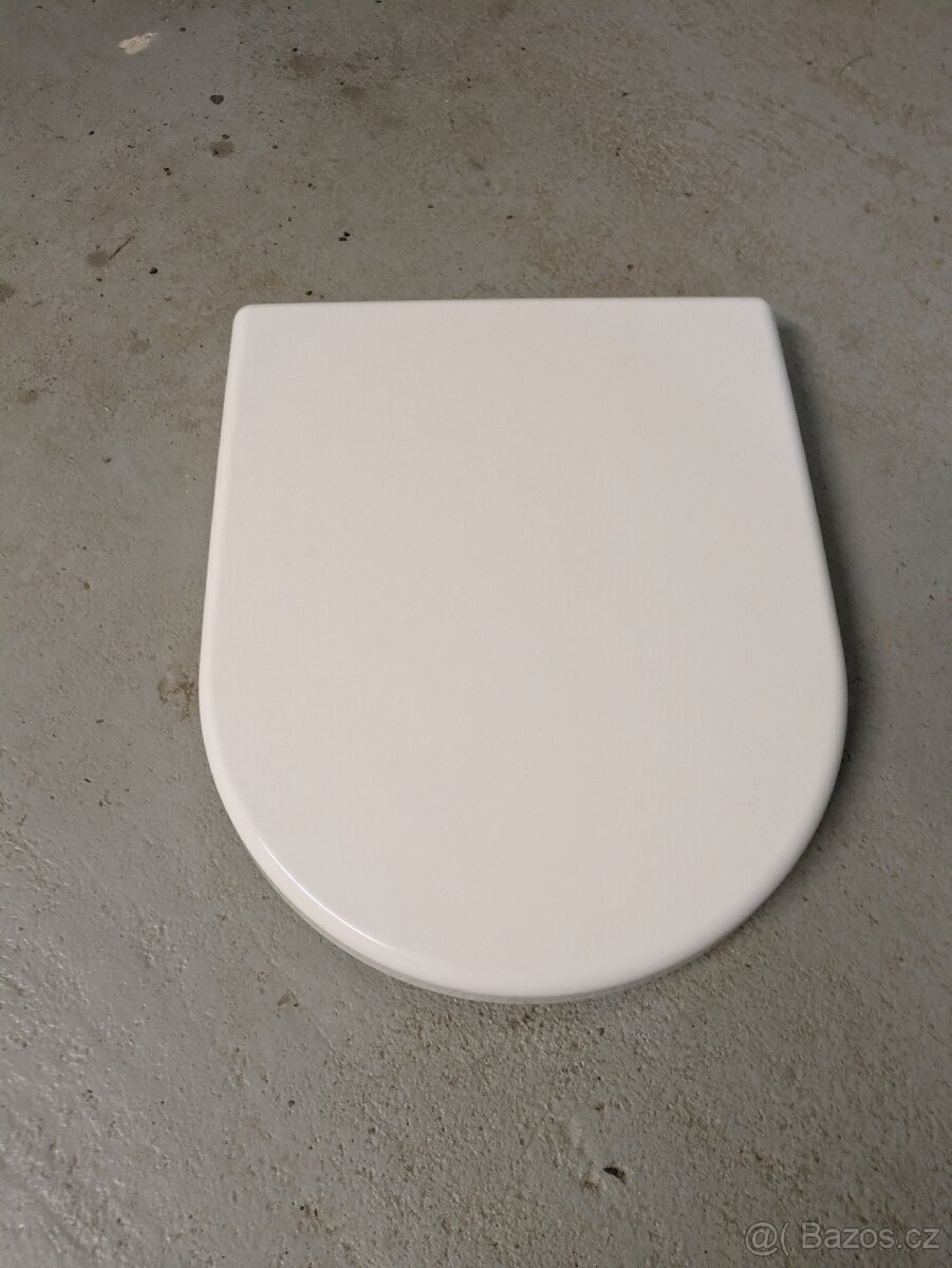 Skibidi toilet prkénko